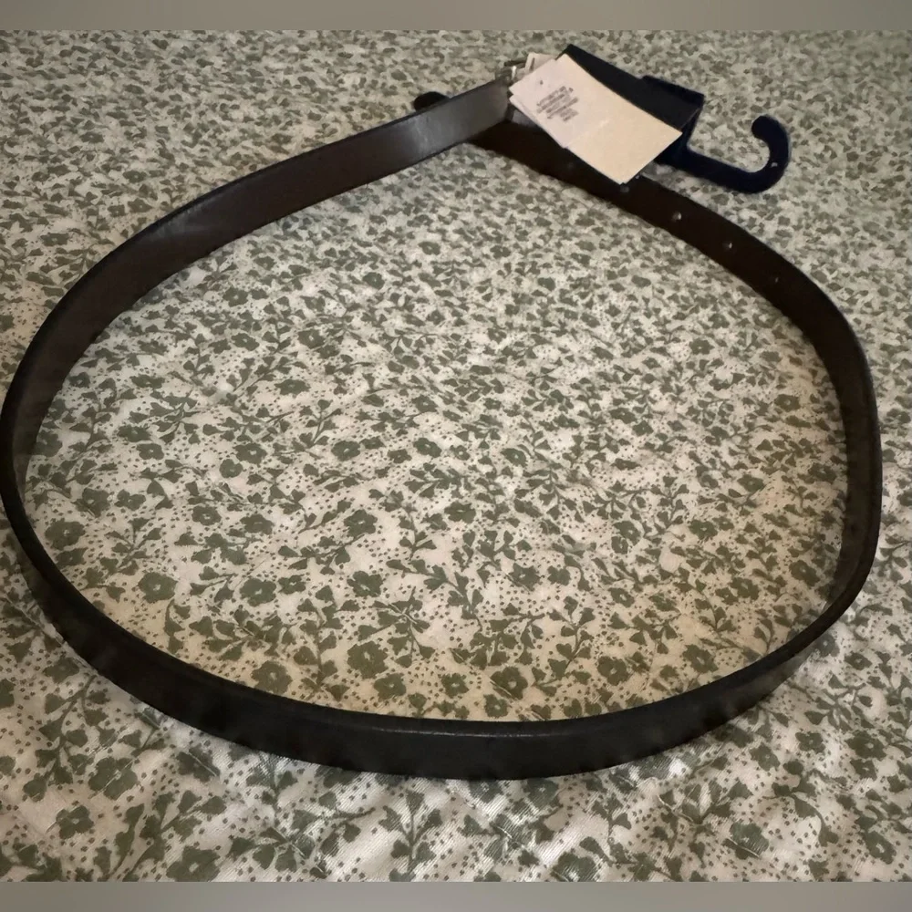 Gap Kids Reversible Belt with Silver Tone Buckle - Size Large
